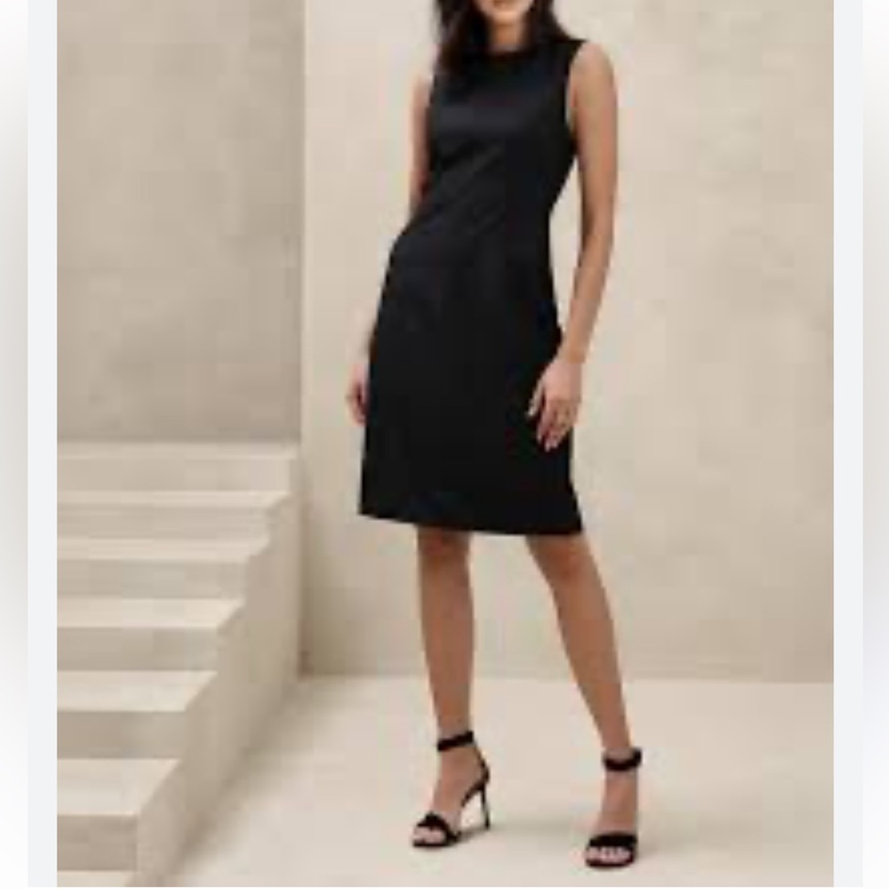 BANANA REPUBLIC Black Ponte Sculpted Knee-Length Sheath Dress